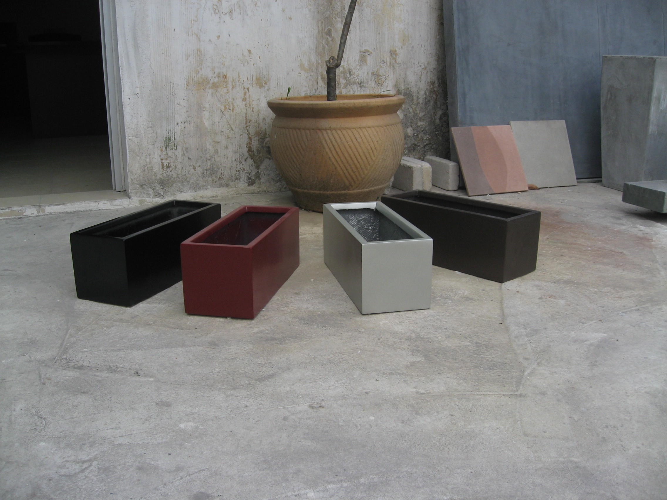 Large Stock Fiberglass Plant Pot Fiberglass Flower Planters Matte Glossy Finished