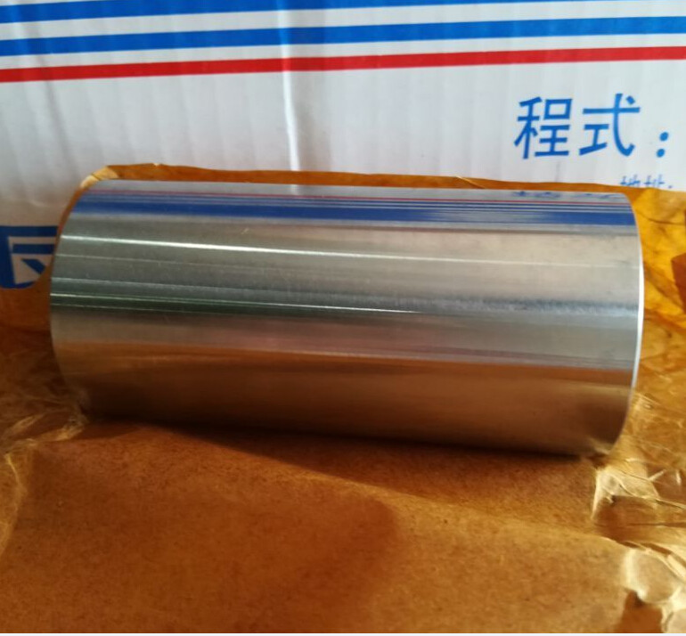 6L Cummins Diesel Engine Piston Pin C3950549 Steel Material Long Working Life Time