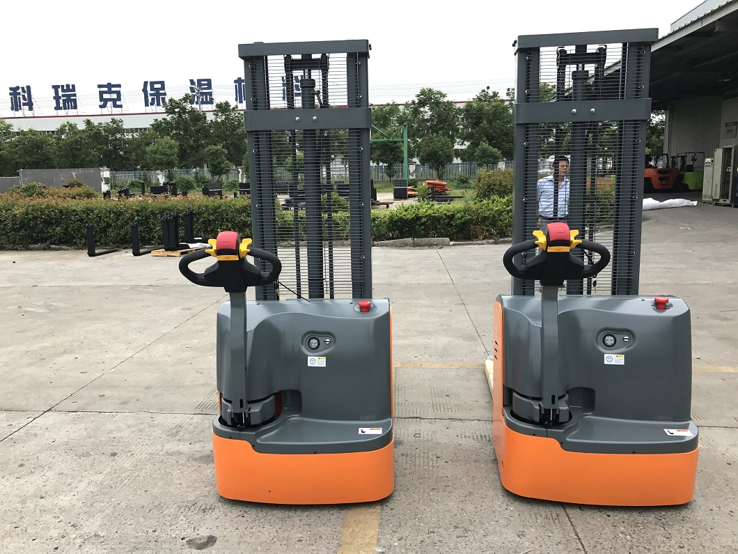 Min. Lifting Height 145mm Full Electric Pallet Stacker Forklift For Warehouse Operations