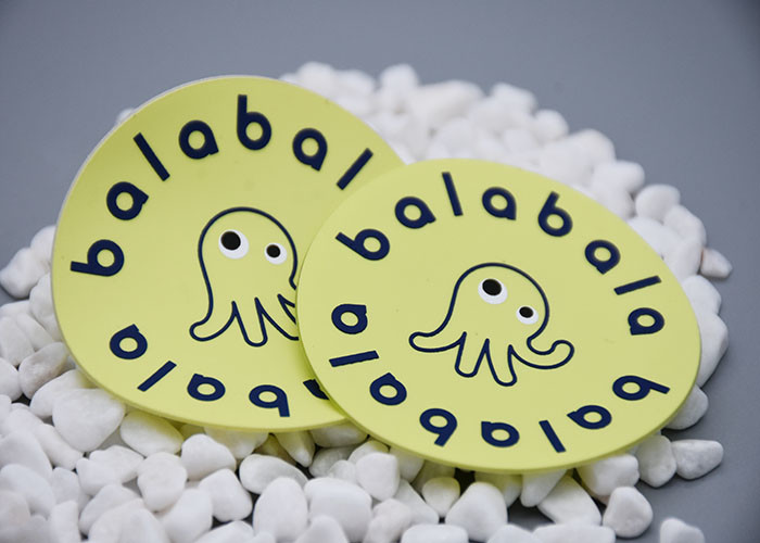 Transparent TPU Printing Ink Silicone Logo Tags For Workwear Jacket