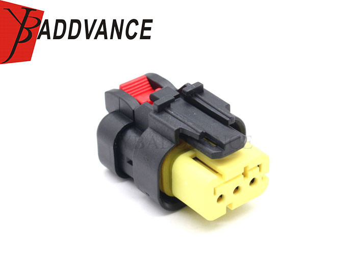 TE Connectivity AMP 3 Pin Female Waterproof Auto connector 776523-3