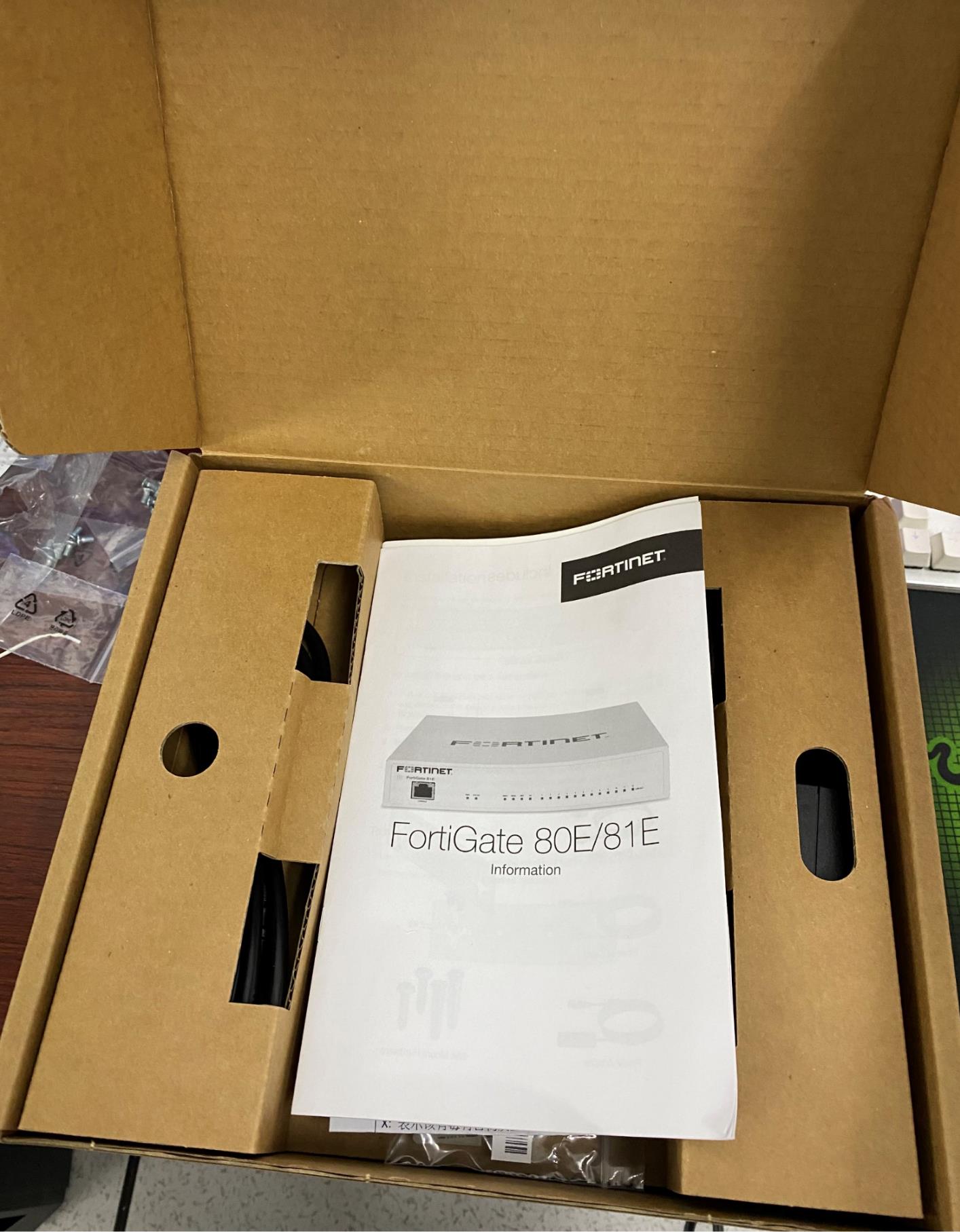 FG-601E Fortinet FortiGate 601E Network Security/Firewall 8 kg Single Gross Weight