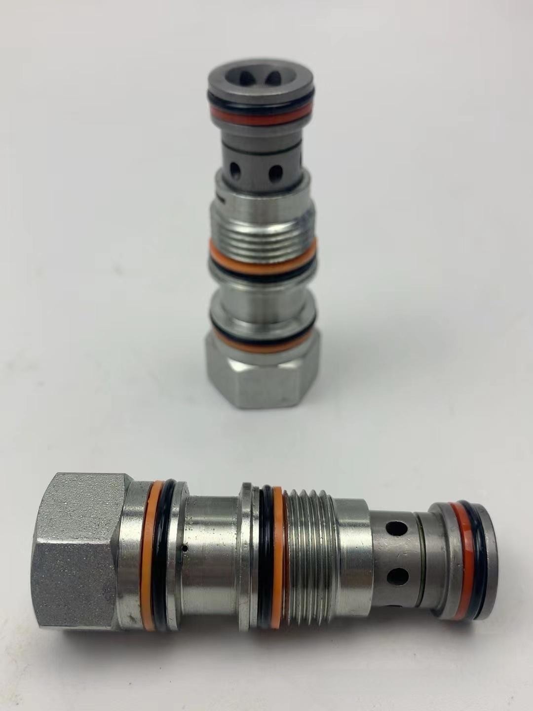 SUN Leg balance valve Steel Total length 65mm Putzmeister Concrete Pump Spare Parts with Inductive Element