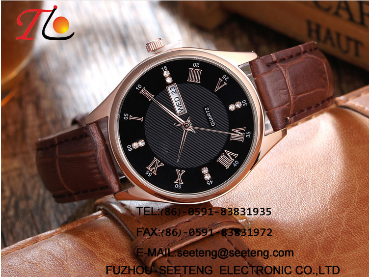 PU leather strap with alloy case sports watch suitable for climing and skiing