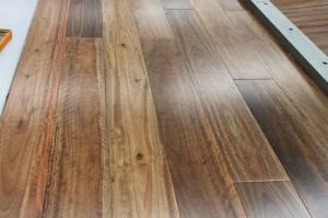 Quality Pacific Spotted Gum Engineered Timber Flooring with glossy finishing wholesale