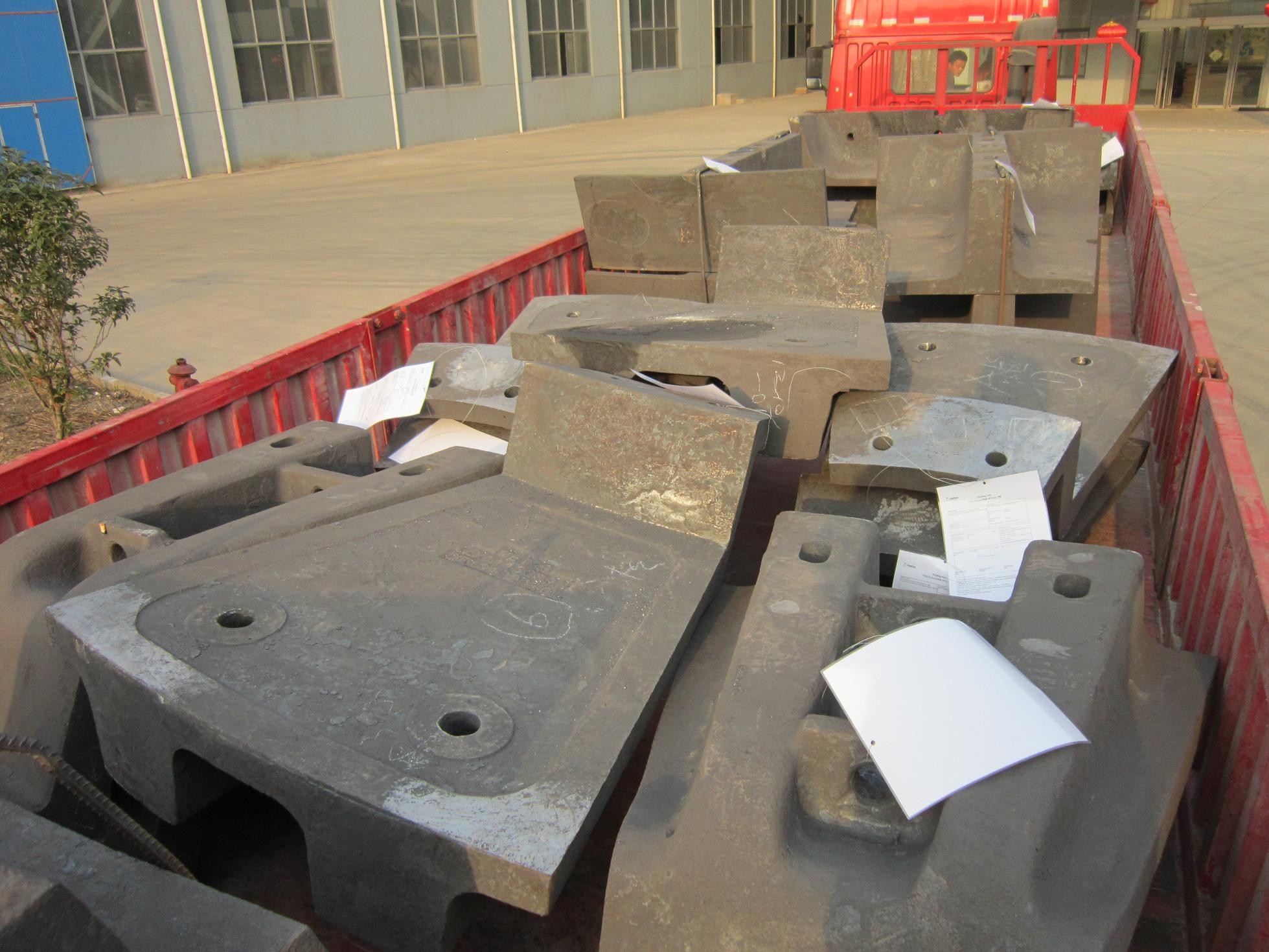 Deflector Liner Feed Head Mine Mill Lining System with Hardness HRC33-43
