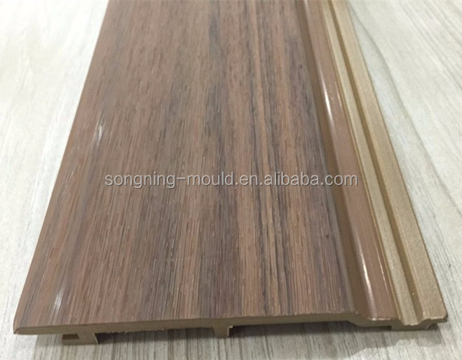 Outdoor Anti-UV Waterproof Plastic Wood Floor with Brushing Finish