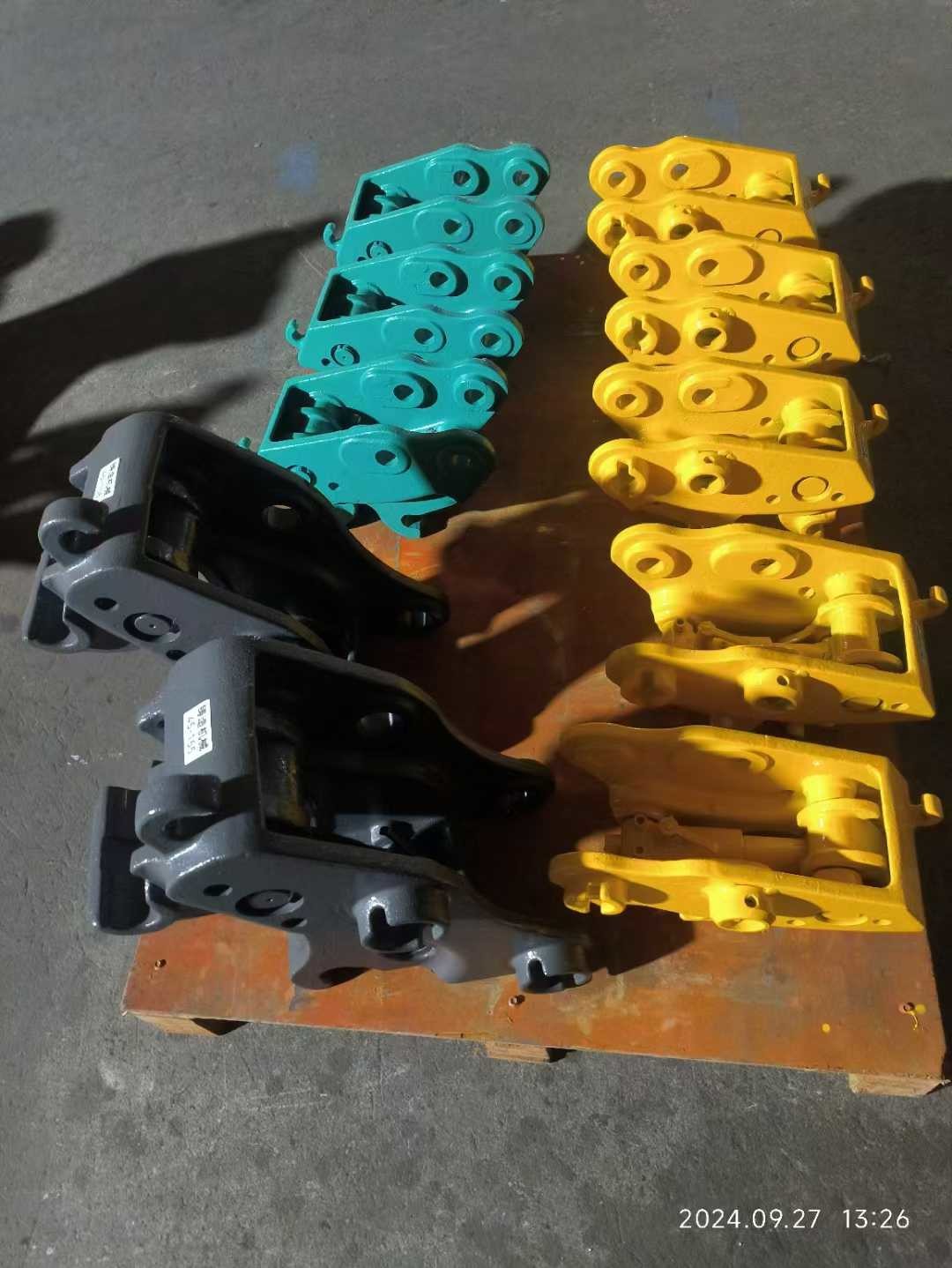 Q345B Excavator Parts Hydraulic Quick Coupler