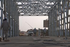 Quality Harzone Prefabricated Steel Metal Pedestrian Truss Bridge wholesale