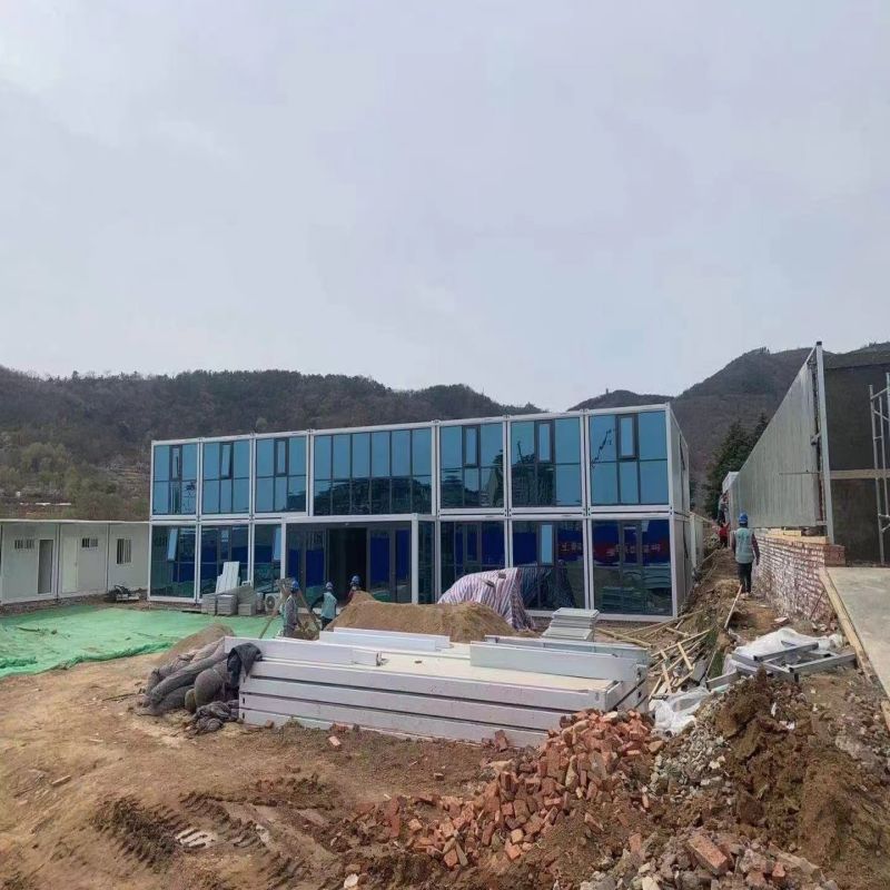 Prefab 3 Bedroom Luxury Container House With Aluminum Window And 5800*2480*2896mm