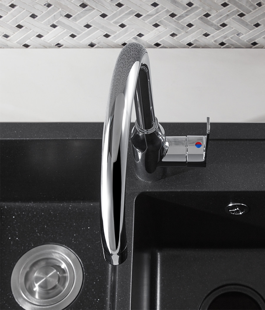 388mm 220.4mm Hot And Cold Water Kitchen Faucet Polished Finish