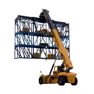 Quality XCMG Machinery 20FT 40FT 45 Ton Reach Stacker For Containers Crane wholesale