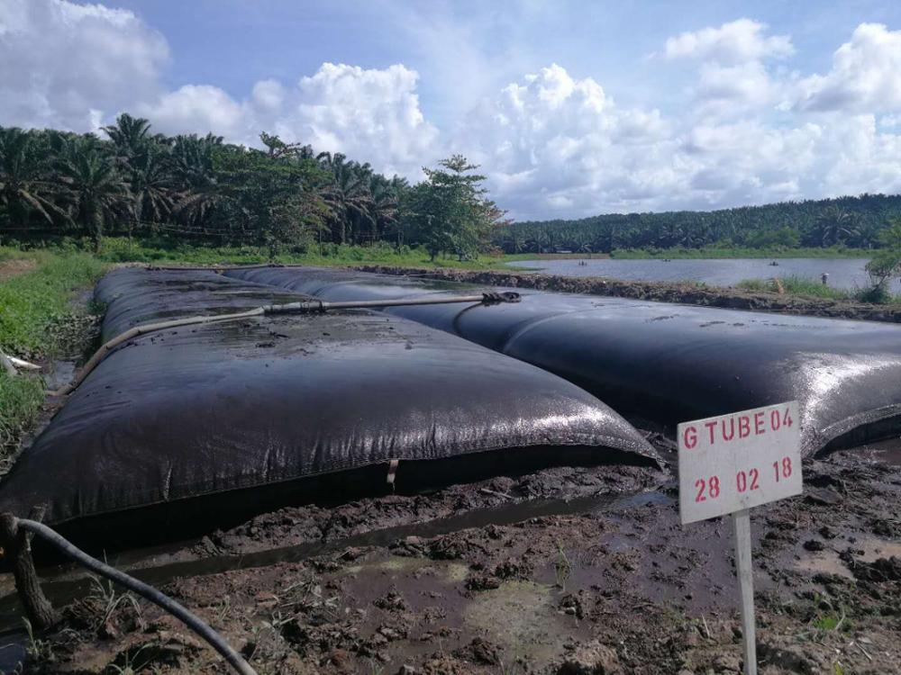 GT330D 50/50KN/M 0.4-0.8mm opening size dewatering geotube for Palm oil waste water treatment without adding flocculant
