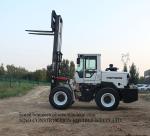 Off Road Rough Terrain 3000kg 30mm Diesel Forklift Truck