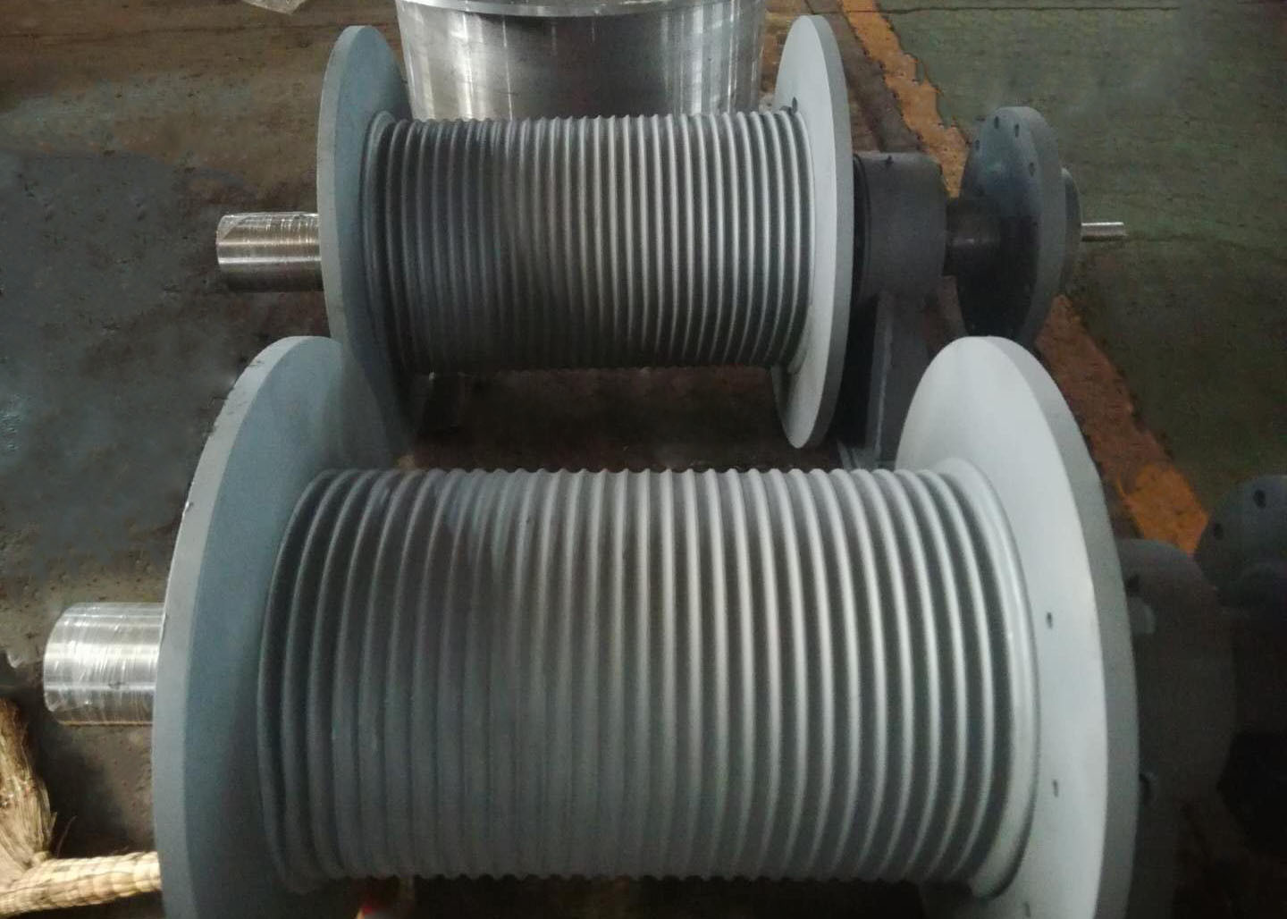 Right Rotation Integrated LBS Grooved Drum for solution spooling problems