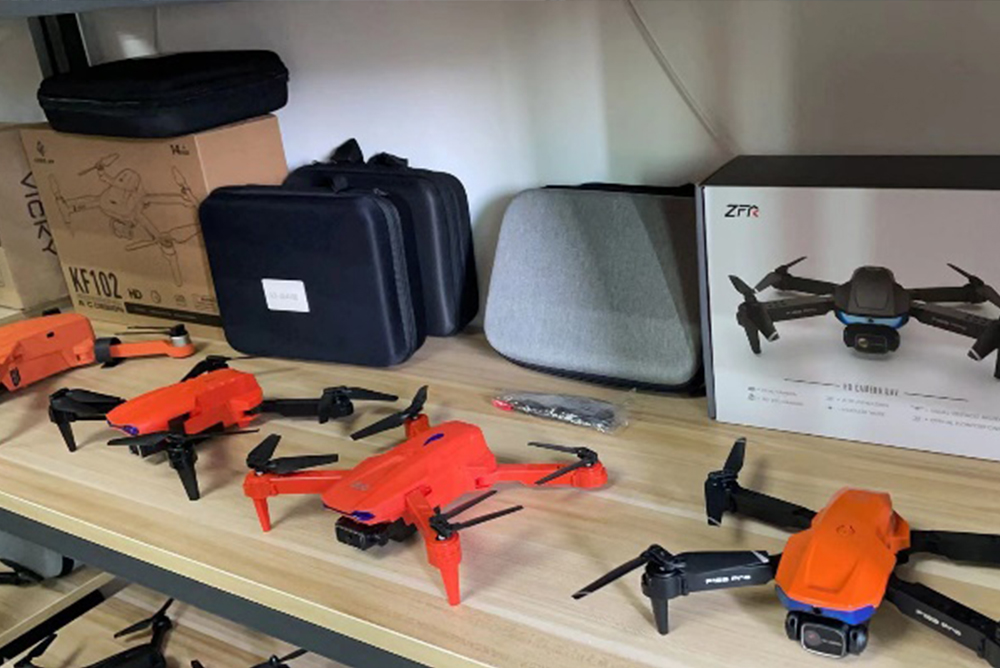 HUGTEC XD1 4k Camera Folding Mini Drone Pro Dual Headless Mode 45 mins Charging Time for Incredible Performance