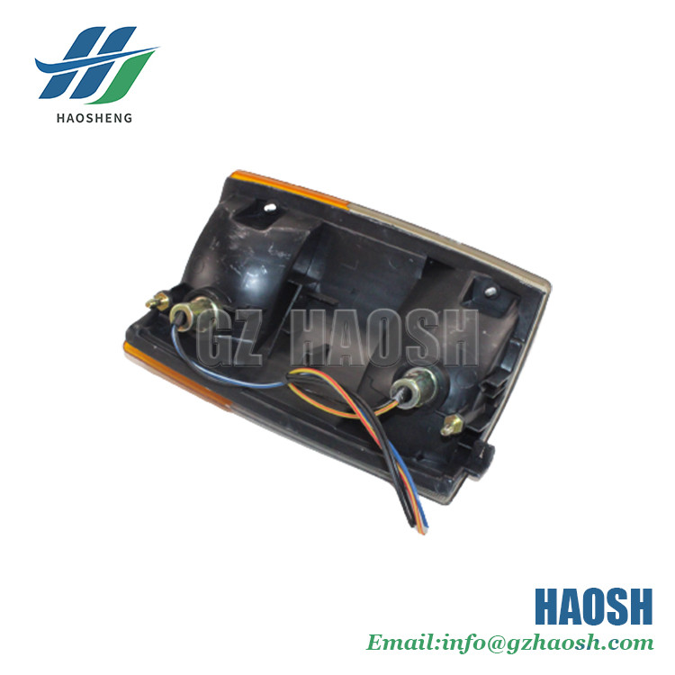 Car Body Parts Front Combination Lamp Asm For Isuzu NKR55 8-97855111-1 8-97855111-0 8978551110 8978551111