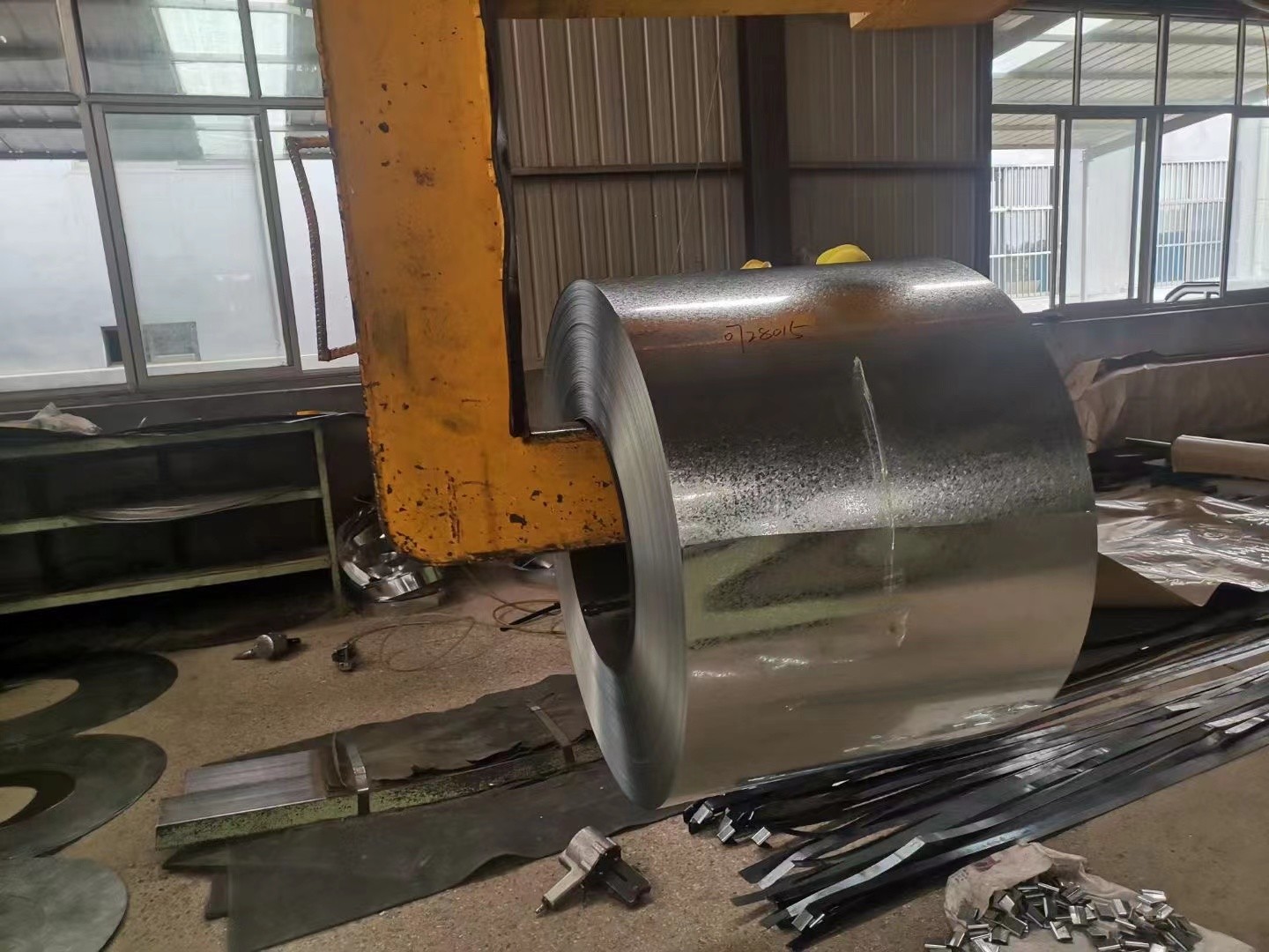600-1250mm Galvanized Steel Coils 0.12 -2 .0mm Thickness