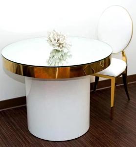 Quality Unique gold sweetmeats acrylic stand cake table for wedding event party wholesale
