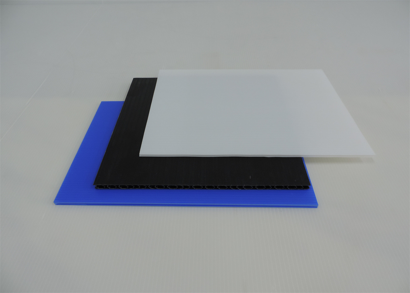Die Cut Print Corrugated Plastic Sheets Pannel 4x8 PP Fluted Substrates