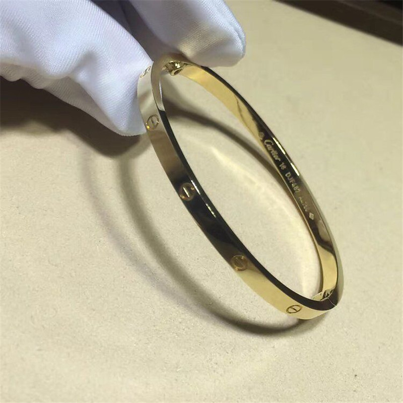 C love bracelet 18k gold white gold yellow gold rose gold diamond bracelet Jewelry factory in Shenzhen, China