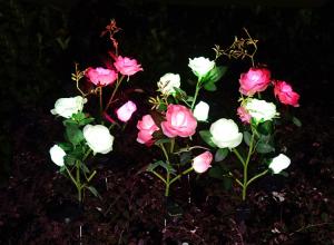 Quality Solar three heads rose lights Ground decoration lawn lamp wholesale