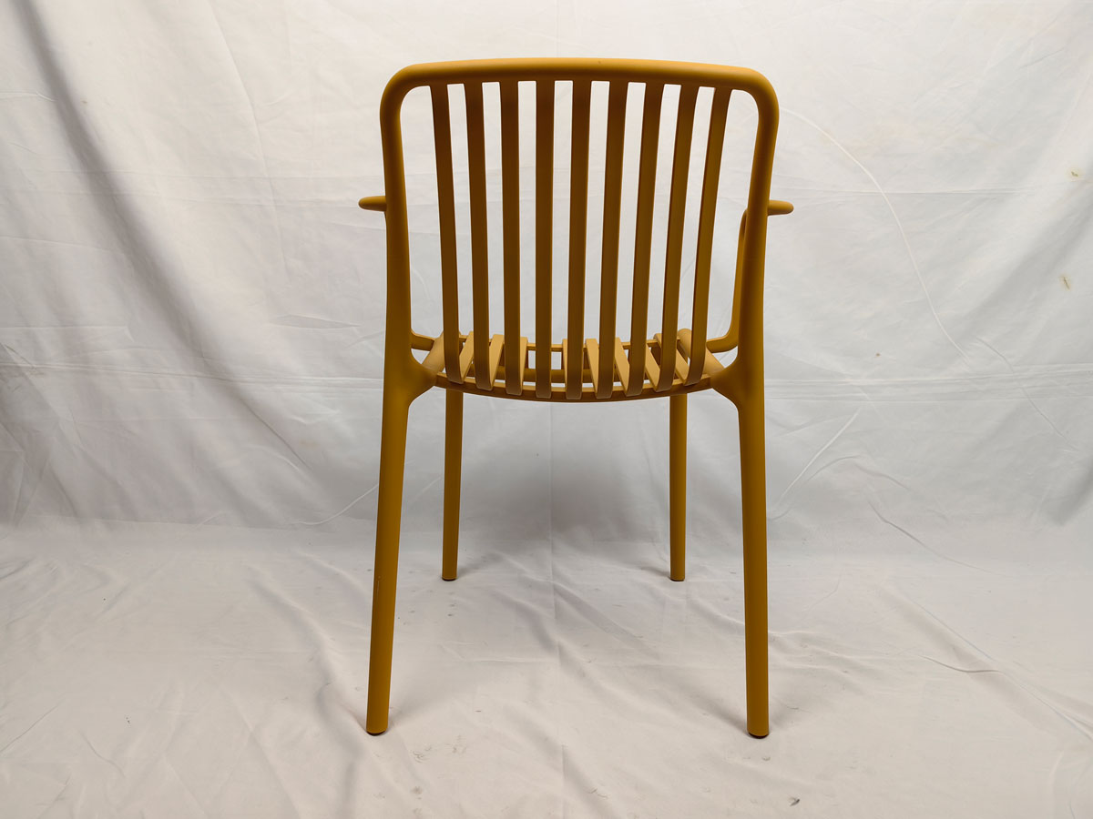 Retro Plastic Patio Dining Chairs Stackable Bistro Armchair High Back