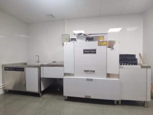 Quality 9KW Stainless Steel Commercial Dishwasher Machine For Hotels wholesale
