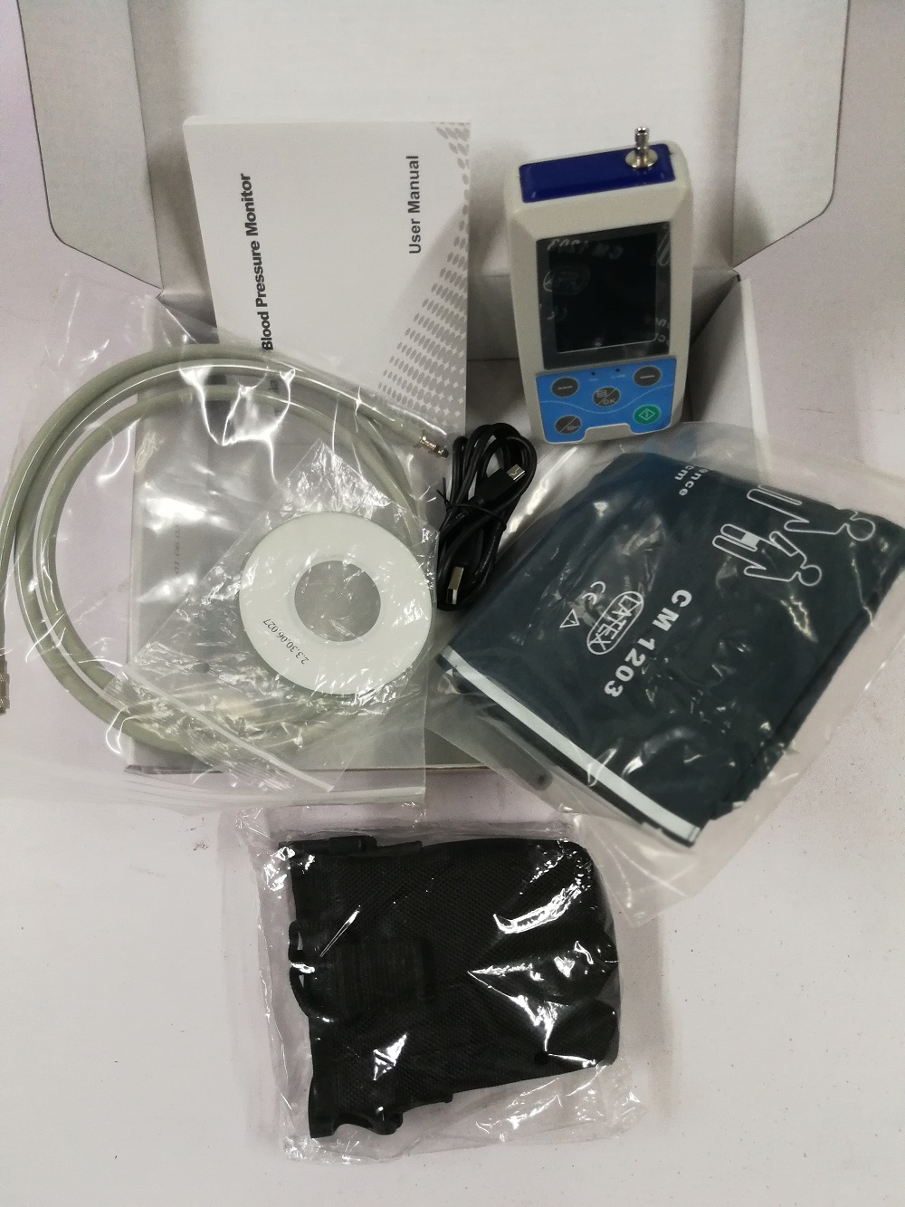 24 Hour NIBP Handheld Ambulatory Blood Pressure Monitor For Pediatric Neonate