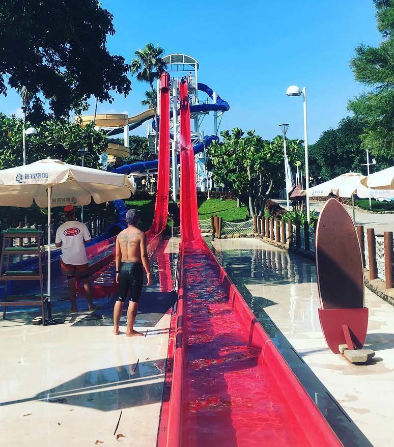 U Shaped Pendulum Water Park Slide Fiberglass Dp-Pen01 Anti Corrosion