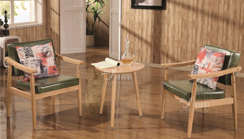 Round Table And Chairs In China-Berry Wooden For Sale With Low Price (YW-2160)