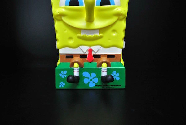 22CM Height Customized Spongebob Water Bottle For Children AS Material
