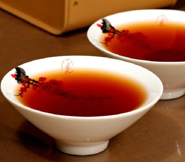 Royal Grade Cooked Chinese Puer Tea , Natural Pu Er Tea Mini Tuo Cha in Menghai,