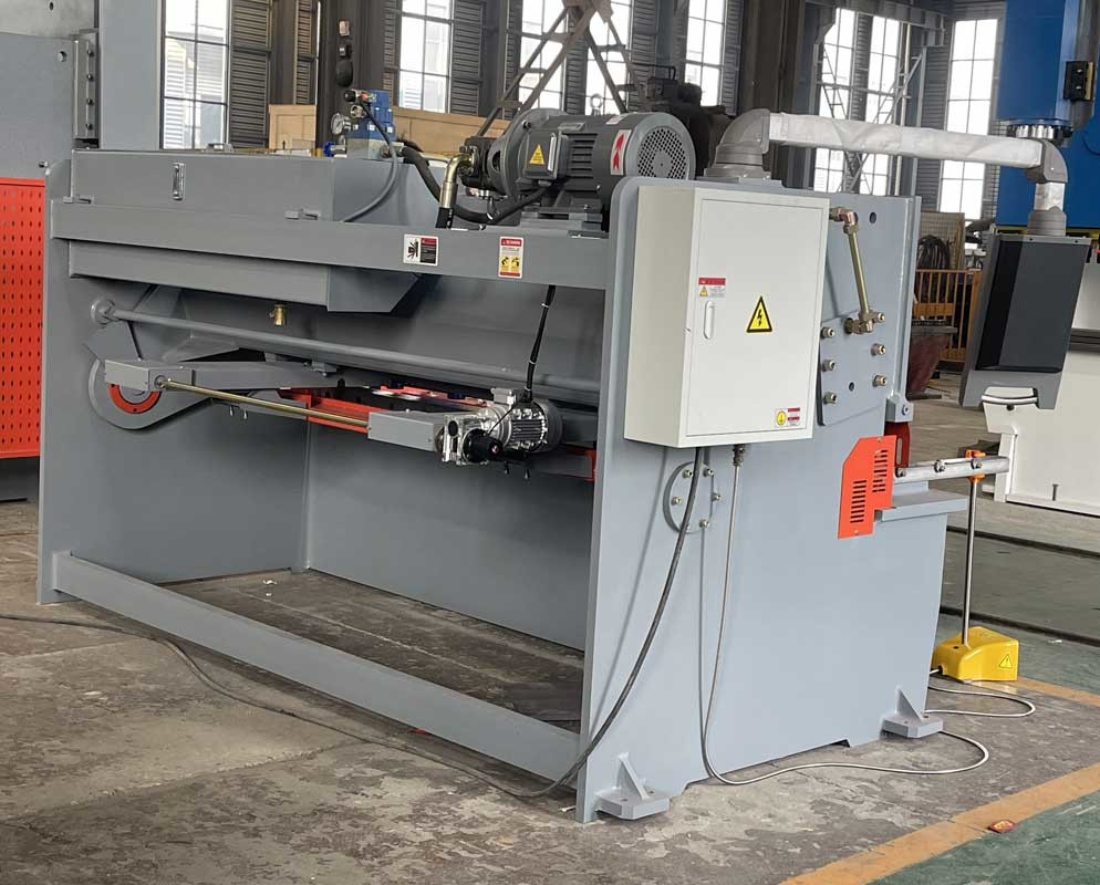 Carbon Steel Metal Plate Hydraulic Swing Shearing Machine 6x2500mm