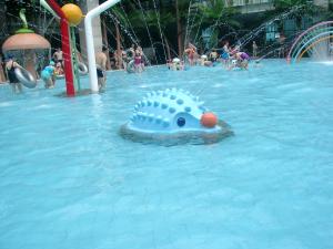 Quality Fiberglass Hedgehog Water Play Sprinkler Spray For Amusement Park wholesale