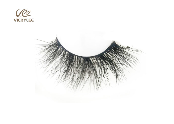 Handcrafted Fan Shaped 31mm Dramatic Fake Eyelashes