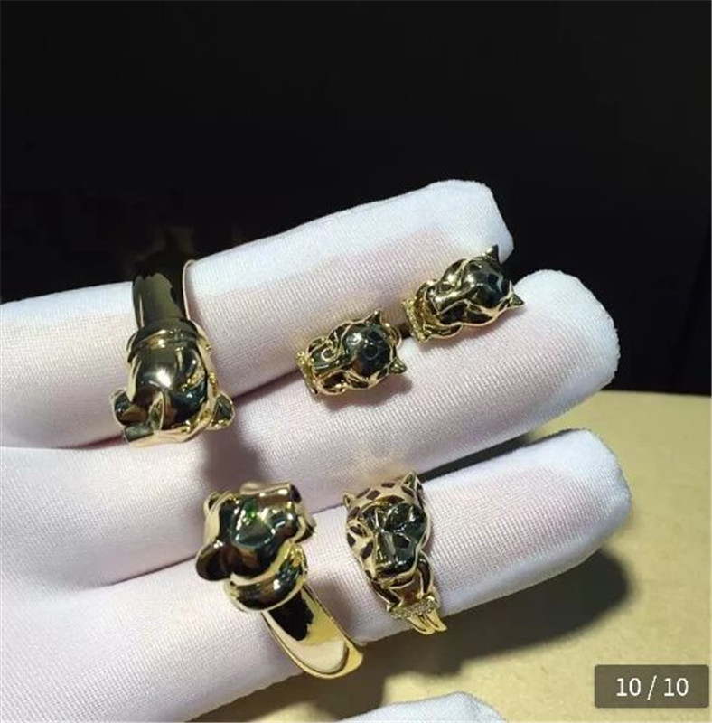 C Cheetah bracelet - showing the charm of courage, naughty or docile .18K gold jewelry factory shafle garnet, Onyx