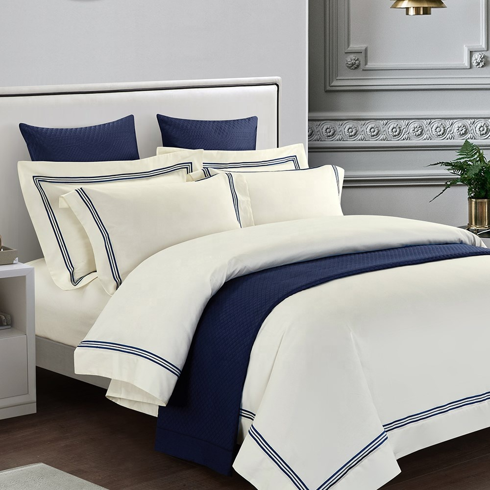 Elegant Home 60s Pure Cotton Customized Hotel Bedding Set with YARN DYED Pattern