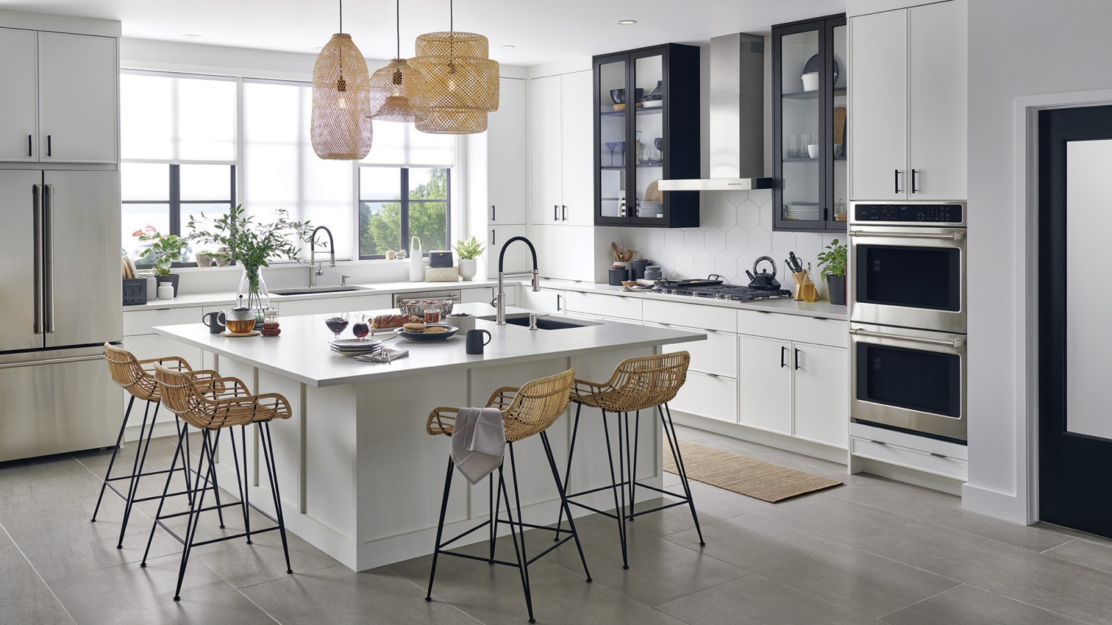 Modern White Shaker Acrylic RTA Kitchen Pantry Cabinet with Magic Corner Design Style