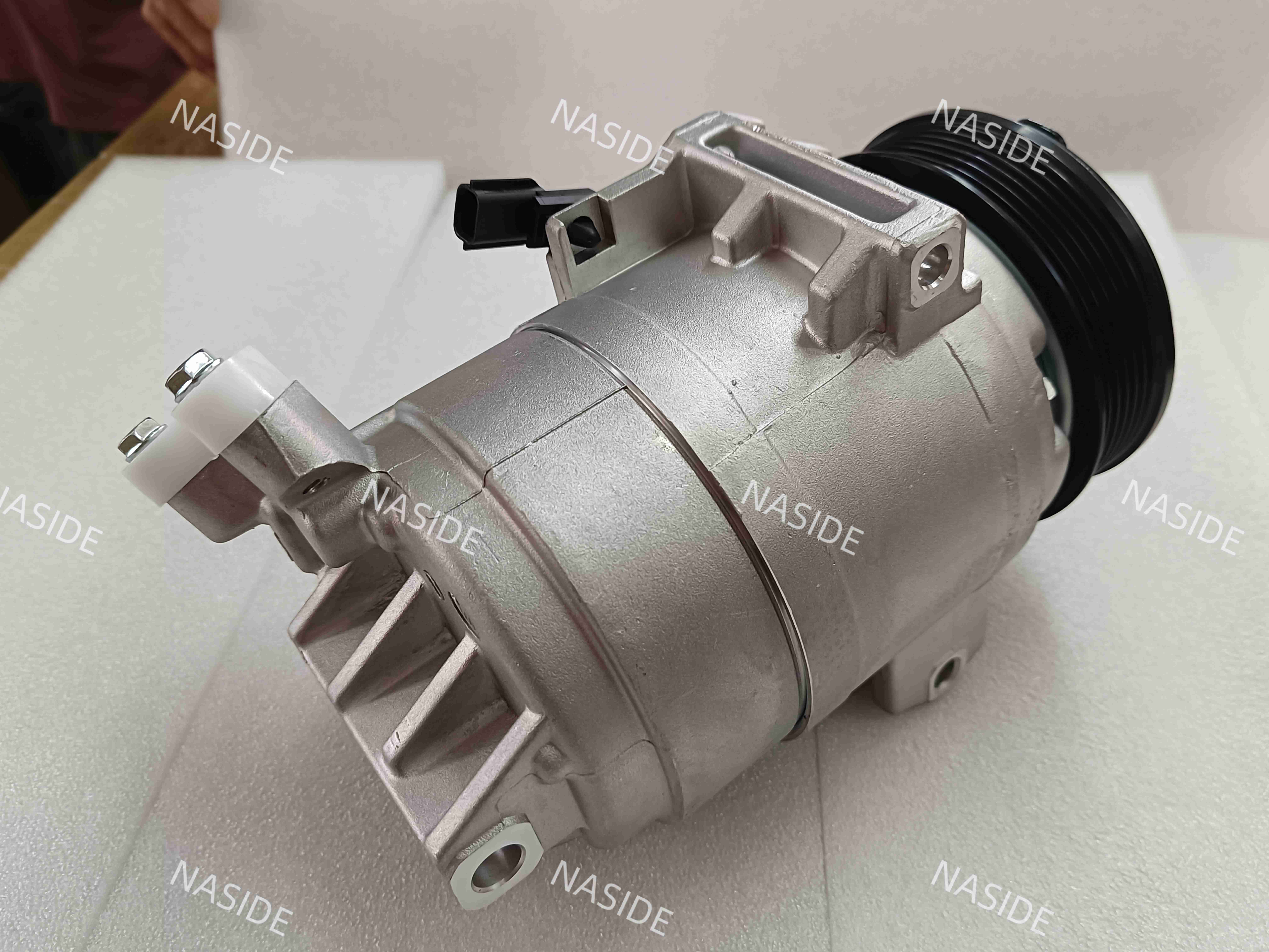 Auto AC conditioning compressor for NISSAN 92600JN30B DKS17D DS80015
