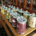 Airtight Lid Food 2500ml Glass Storage Canister