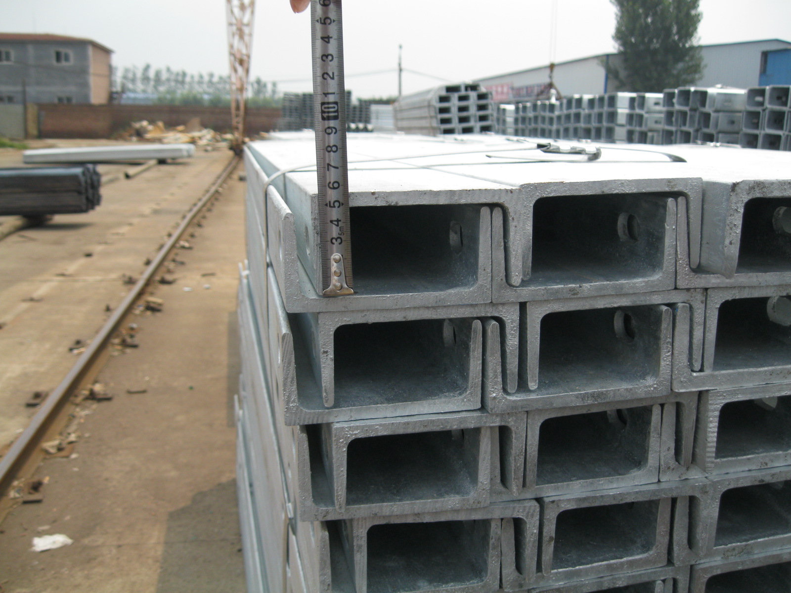 Standard JT/T281/AASHTO M180 Galvanized W Beam Road Safety Barrier for Easy Assembly