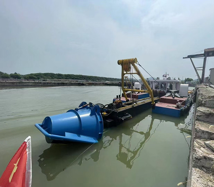 150cbm Model Powerful Cutterhead Suction Dredge 8inch for Large Scale Dredging Projects And Tasks