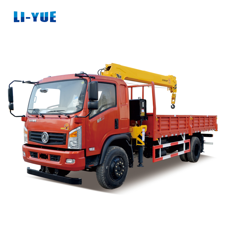 Hydraulic Crane 6.3 Ton Truck Mounted Crane Straight Telescopic Arm Boom Lorry Crane For Sale