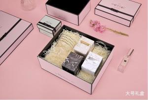 Quality Recyclable Concise Paperboard Cosmetic Packaging Box wholesale