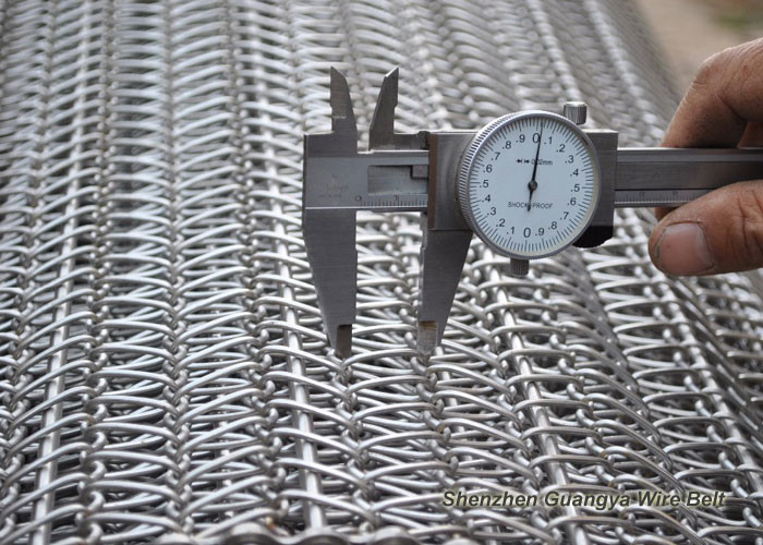 310 Stainless Steel Wire Mesh Belt Balanced Spiral 35 * 50mm Custom Design