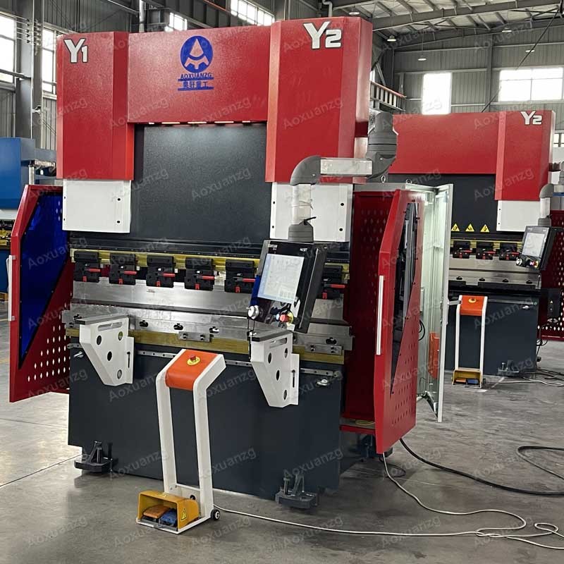 HK58T Controller Hydraulic CNC Press Brake For Metal Sheet Carbon Steel Press Folding Bender