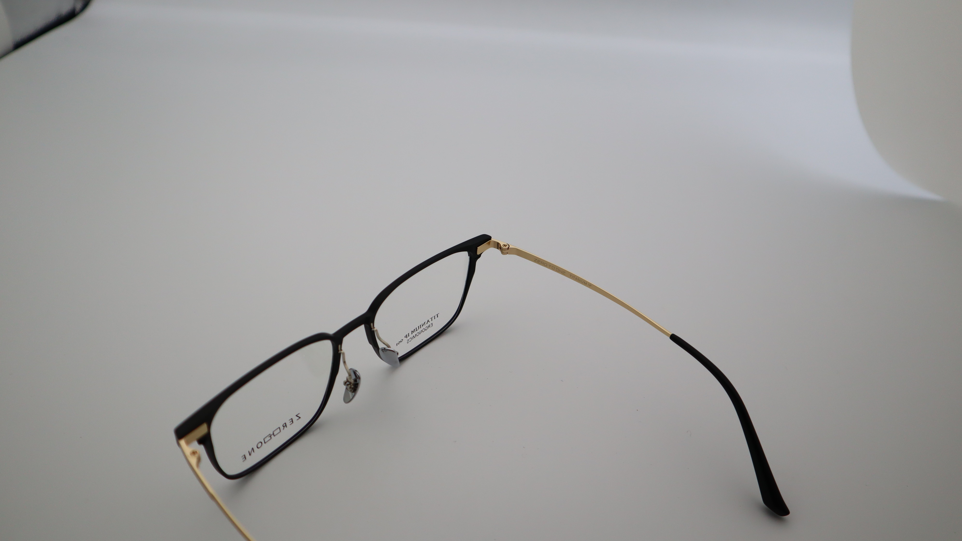 Business 3 In 1 Unisex Pure Titanium Aluminum Optical Glasses