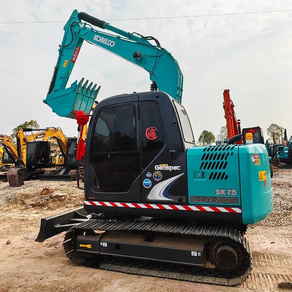Japan Original Construction Used Kobelco Excavators Used Sk75 Kobelco 7 Ton