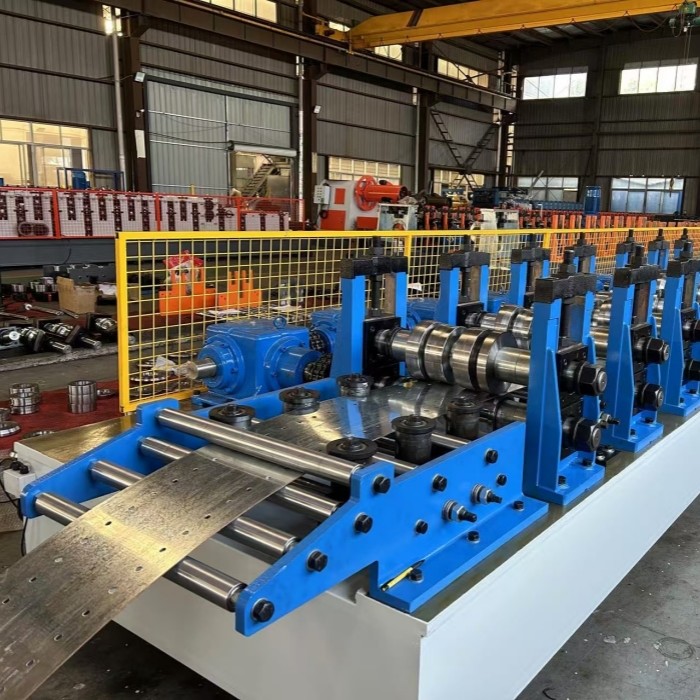 High-speed Fully Automatic CZ Purlin Roll Forming Machine with Punching Gearbox Drive